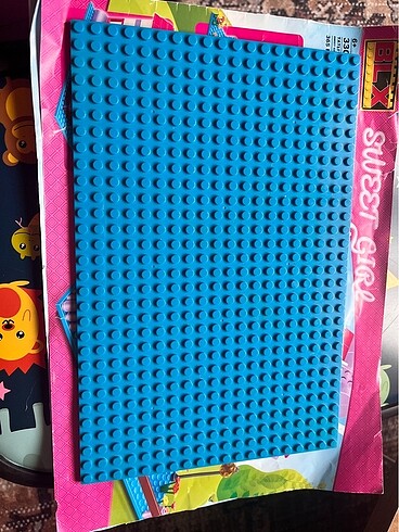Lego oyuncak