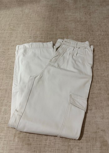 Bershka beyaz kargo pantolon - Görsel 4