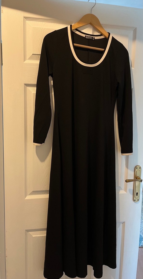 Uzun Kollu Siyah Minimalist Elbise - Görsel 2