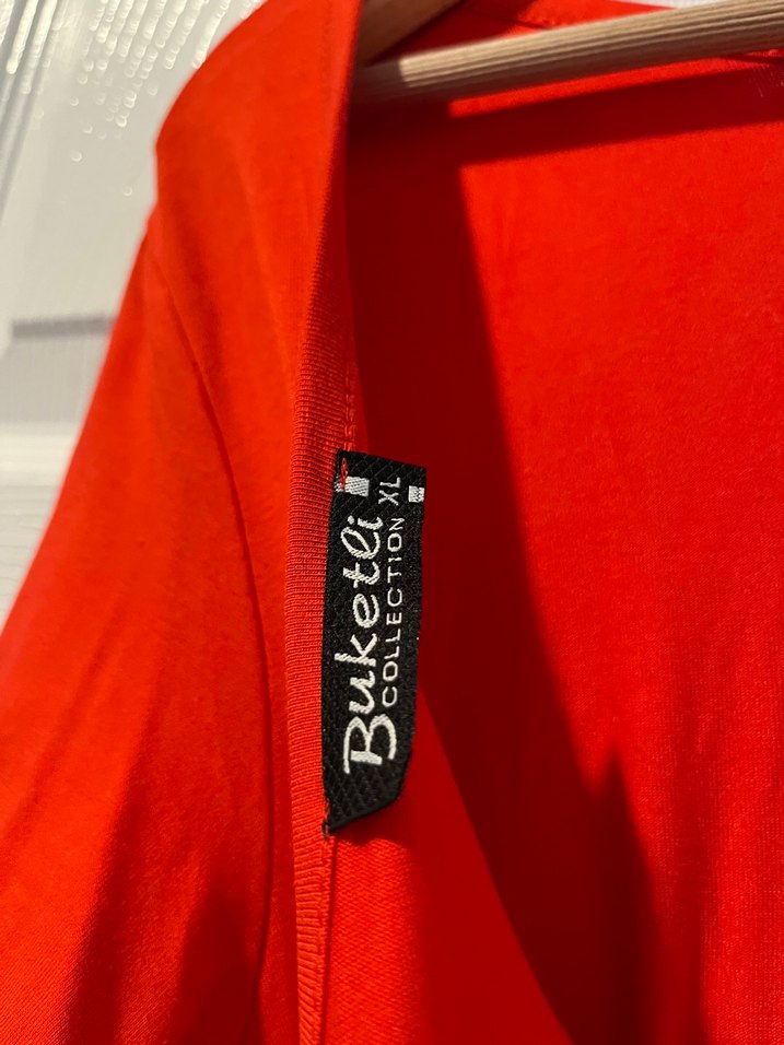 Kısa Kollu Kırmızı Uzun Elbise - Görsel 5