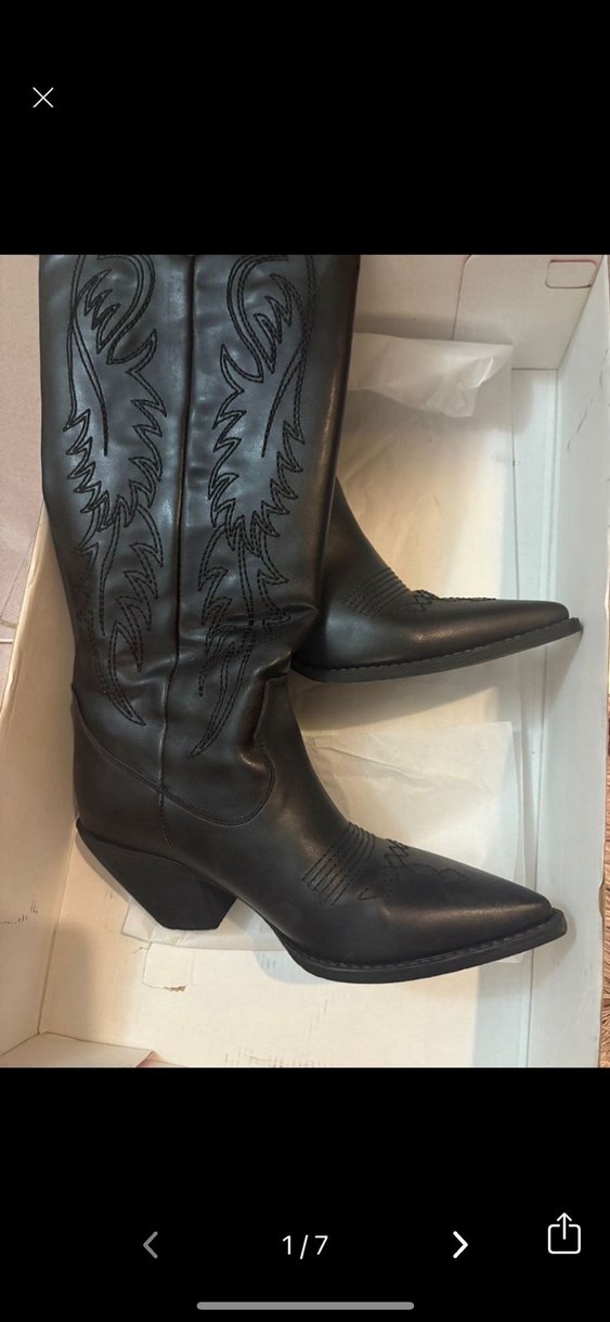 Siyah Nakışlı Kadın Dizüstü Gotik Deri Çizme - Görsel 5