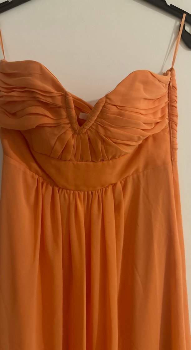 Askılı Turuncu Uzun Drapeli Abiye Elbise - Görsel 4