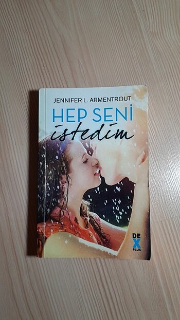 Beden Renk Jennifer L. Armentrout' dan 2 Kitap