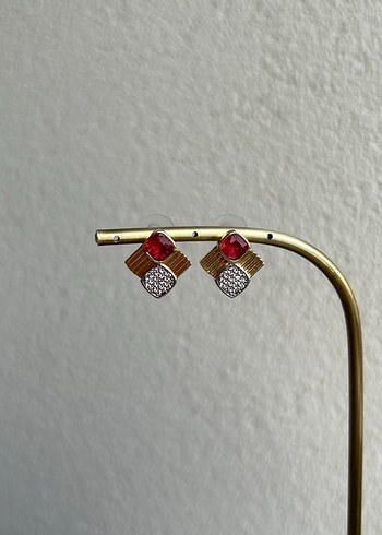 vip minimal kare küpe - Görsel 2