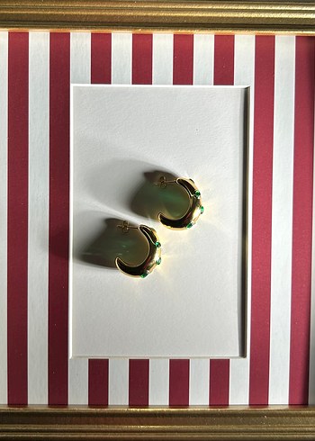 yeşil taşlı çelik küpe - Görsel 2