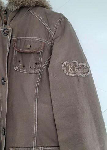 kadın kahverengi parka - Görsel 4