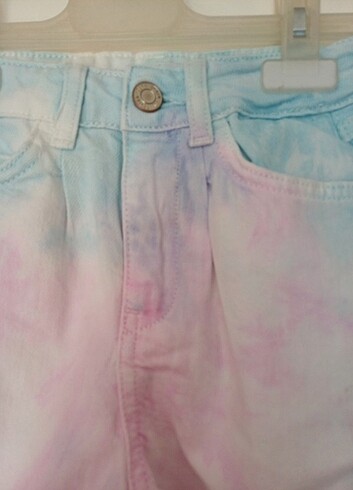 Zara Zara 6 yaş batik boya şort