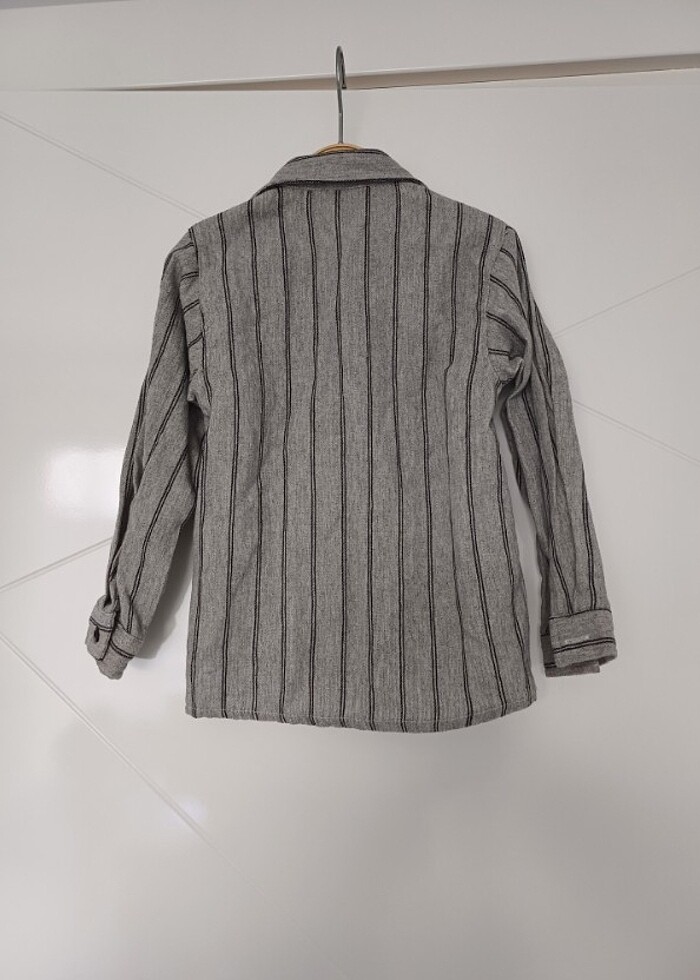 Erkek çocuk çizgili gömlek - Görsel 2