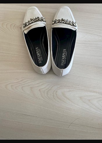 Beyaz babet  Tokalı Kadın Babet - Görsel 2