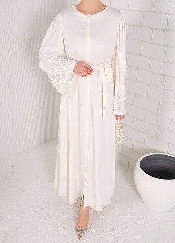 Melike Tatar Abaya 