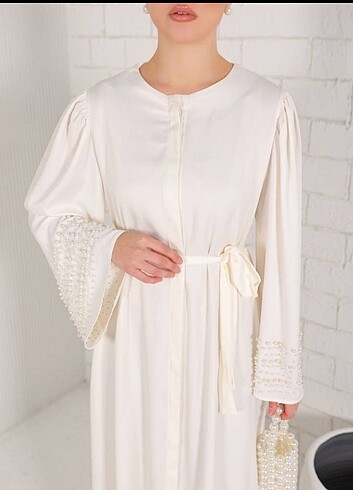 l Beden Melike Tatar Abaya