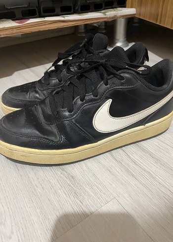 40 Beden Nike Siyah Spor Ayakkabı