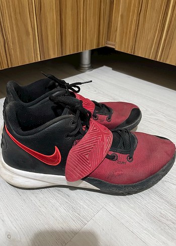 Kırmızı Siyah Nike Basketbol Ayakkabısı Velcro