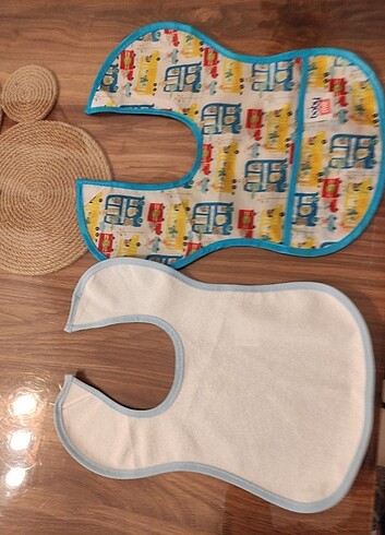 Bayb me marka bebek mama önlüğü 2 adet