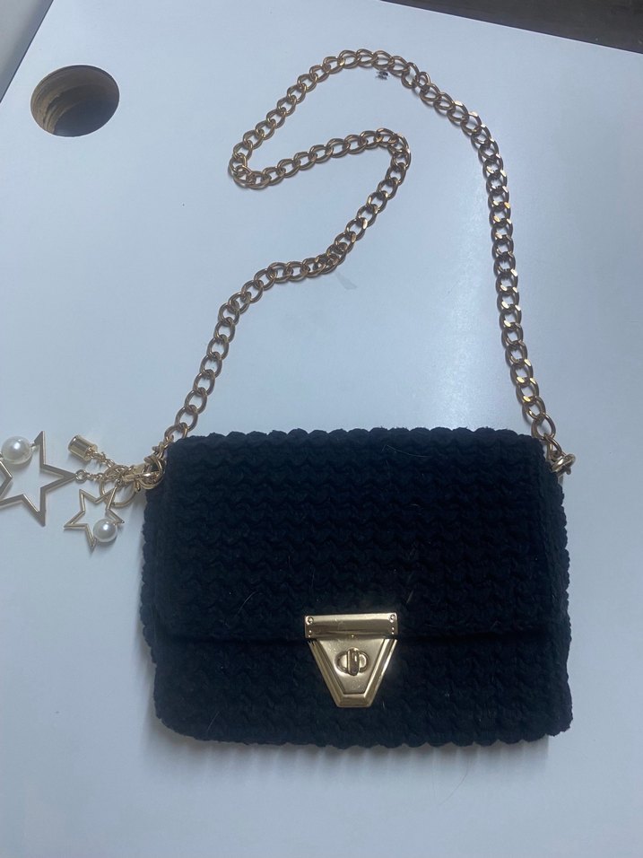 Zincir Detaylı Siyah Örgü Kadın Çanta - Görsel 4