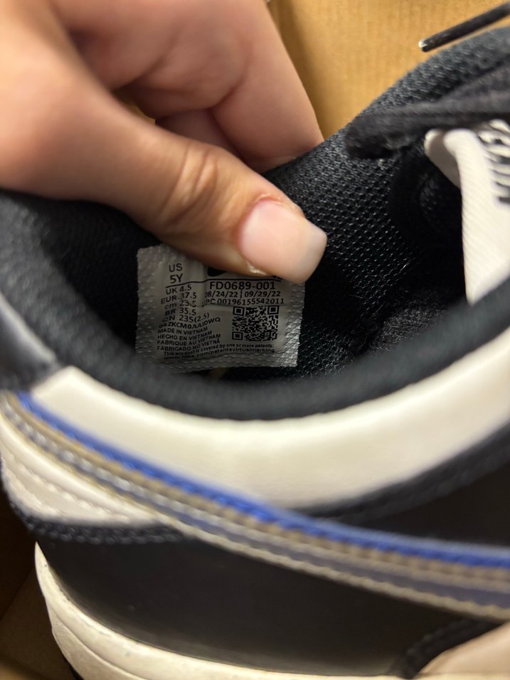 Nike Dunk Low gs siyah lacivert beyaz - Görsel 2