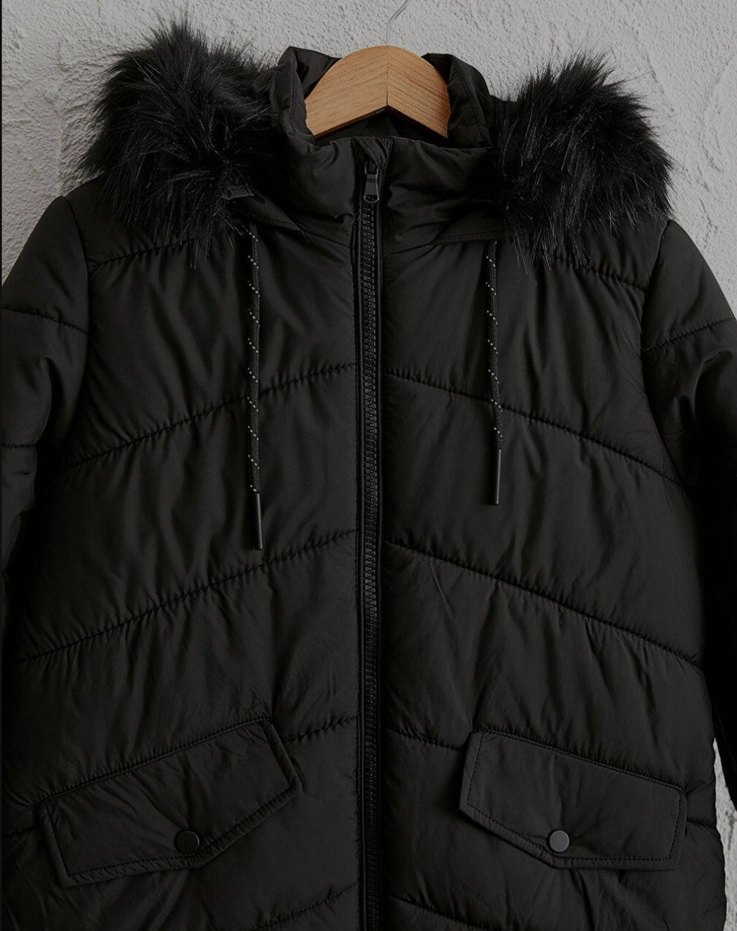 Siyah Kürklü Kadın Kışlık Mont - Görsel 3