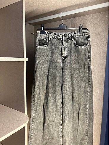 Bershka bagy jean