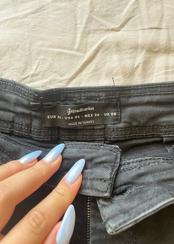 Stradivarius Siyah Kadın Denim Mini Şort