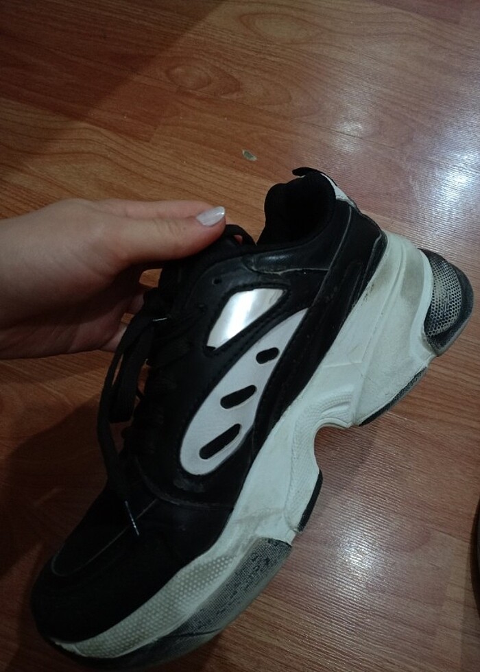 Kadın spor ayakabı - Görsel 4