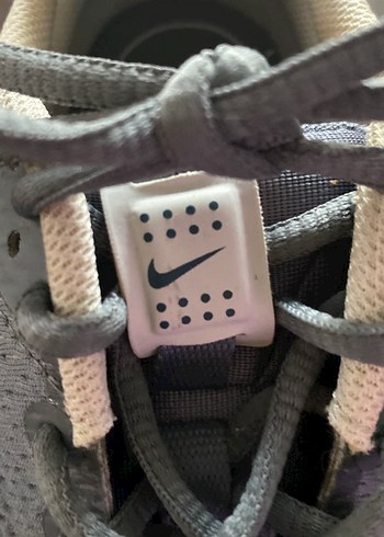 Orijinal Gri Bağcıklı Kadın Spor Ayakkabı - Görsel 6