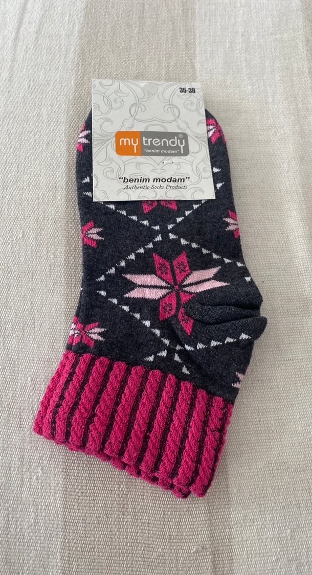 Pembe Desenli Kız Çorabı 11 adet - Görsel 3