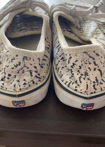 Gri Detaylı Beyaz Kadın Spor Ayakkabı - Görsel 3