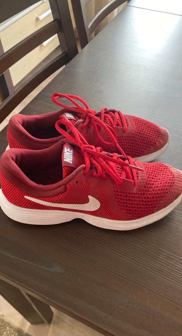 Nike Kadın Kırmızı Spor Ayakkabı - Görsel 2