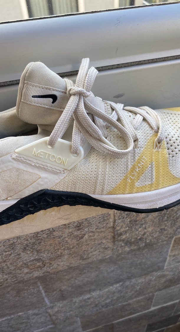 Beyaz Bağcıklı Nike Kadın Spor Ayakkabı - Görsel 2