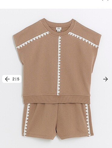 River Island Rive ısland takım ????