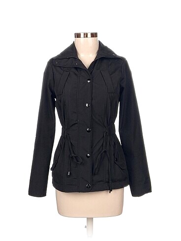 Diğer Trenchcoat %70 İndirimli.