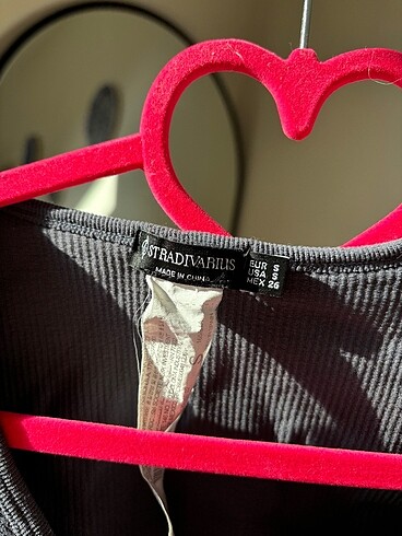 Stradivarius Stradivarius dikişsiz tshirt