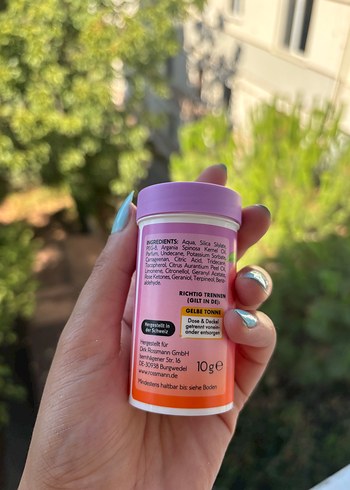  Beden Isana Juicy Peach hacim pudrası