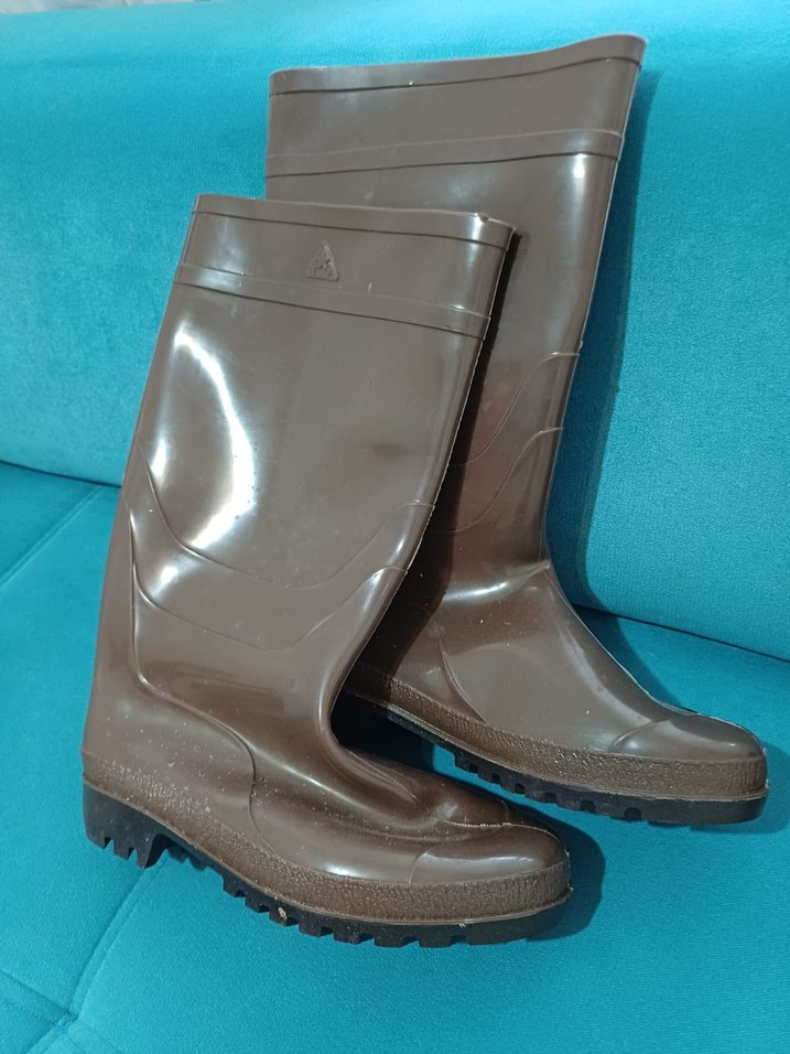 Kahverengi Kadın Dizüstü Lastik Çizme - Görsel 3