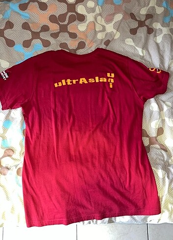 ultrAslan UNI M beden tişört. Tertemiz durumdadır. 2-3 kere giyd - Görsel 5