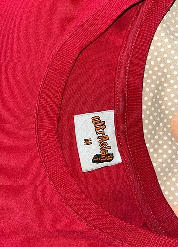 ultrAslan UNI M beden tişört. Tertemiz durumdadır. 2-3 kere giyd - Görsel 8