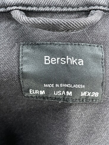 m Beden siyah Renk Bershka Kot Ceket %70 İndirimli.