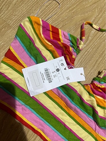 Bershka Bershka boyundan bağlamalı renkli crop