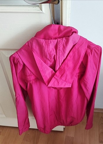 Kapüşonlu Parlak Pembe Kız Montu - Görsel 2