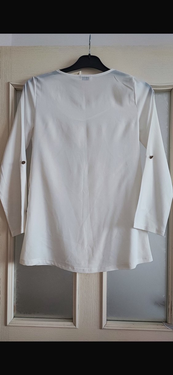 Düğmeli Beyaz Keten Kadın Gömlek - Görsel 3