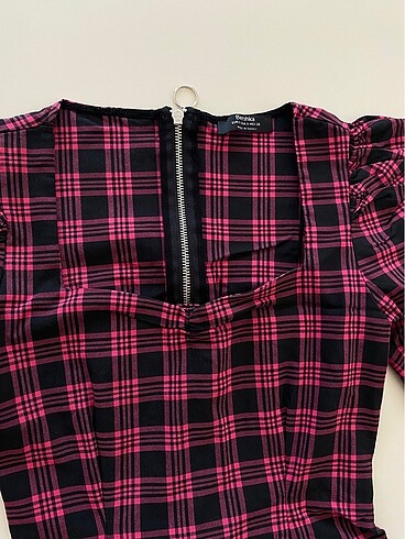 Bershka Elbise