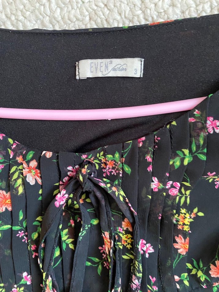 Çiçekli gömlek - Görsel 3