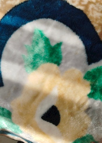 Çiçek Desenli Açık Kahverengi Battaniye - Görsel 3