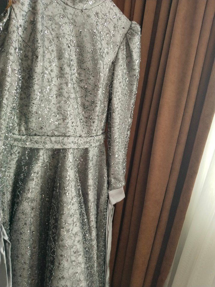 Gri Uzun Kollu Abiye Elbise - Görsel 2