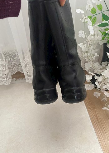 Siyah Gotik Tarzı Kadın Dolgu Topuklu Bot - Görsel 8