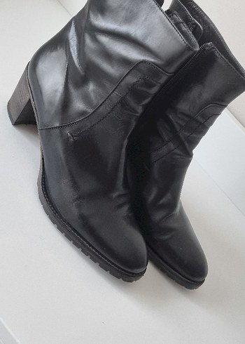 Clarks Sik Siyah Deri Bilek Bot