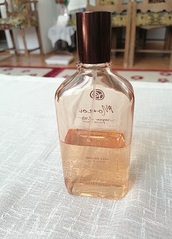  Beden Yves rocher monoi parfüm 