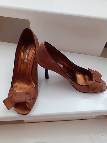 Nine West
