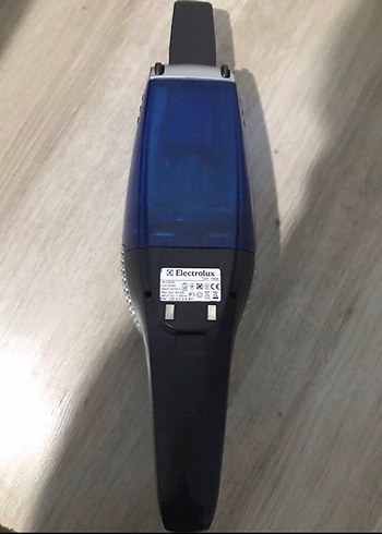 Electrolux Electrolux Süpürge PİLİ BİTTİ DEĞİŞECEK