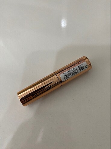  Beden Flormar Touch Up Concealer